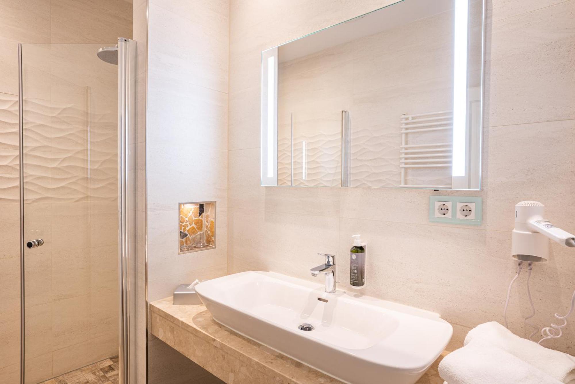 Hotel Buchenpark هيرينجسدورف الغرفة الصورة